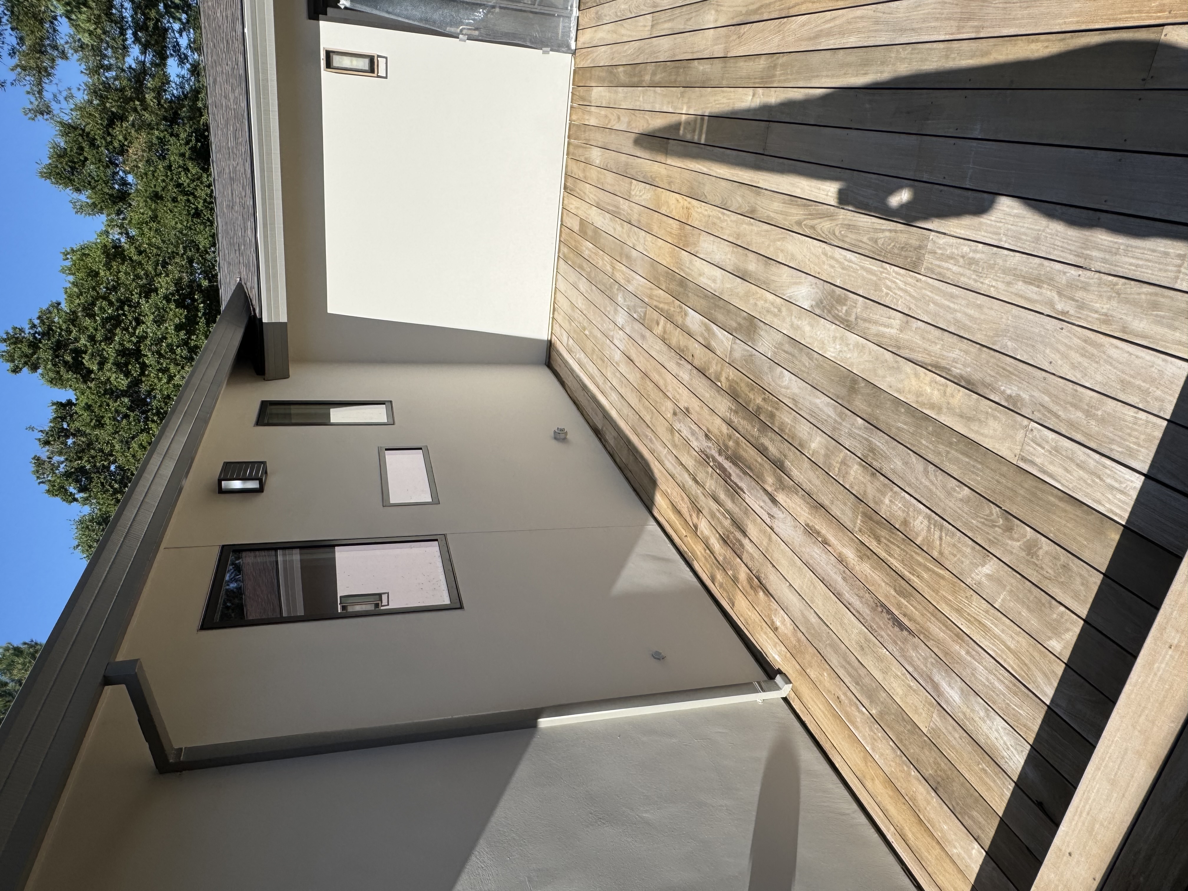 After cleaning — Los Gatos ipe hardwood deck fully cleaned before oil application